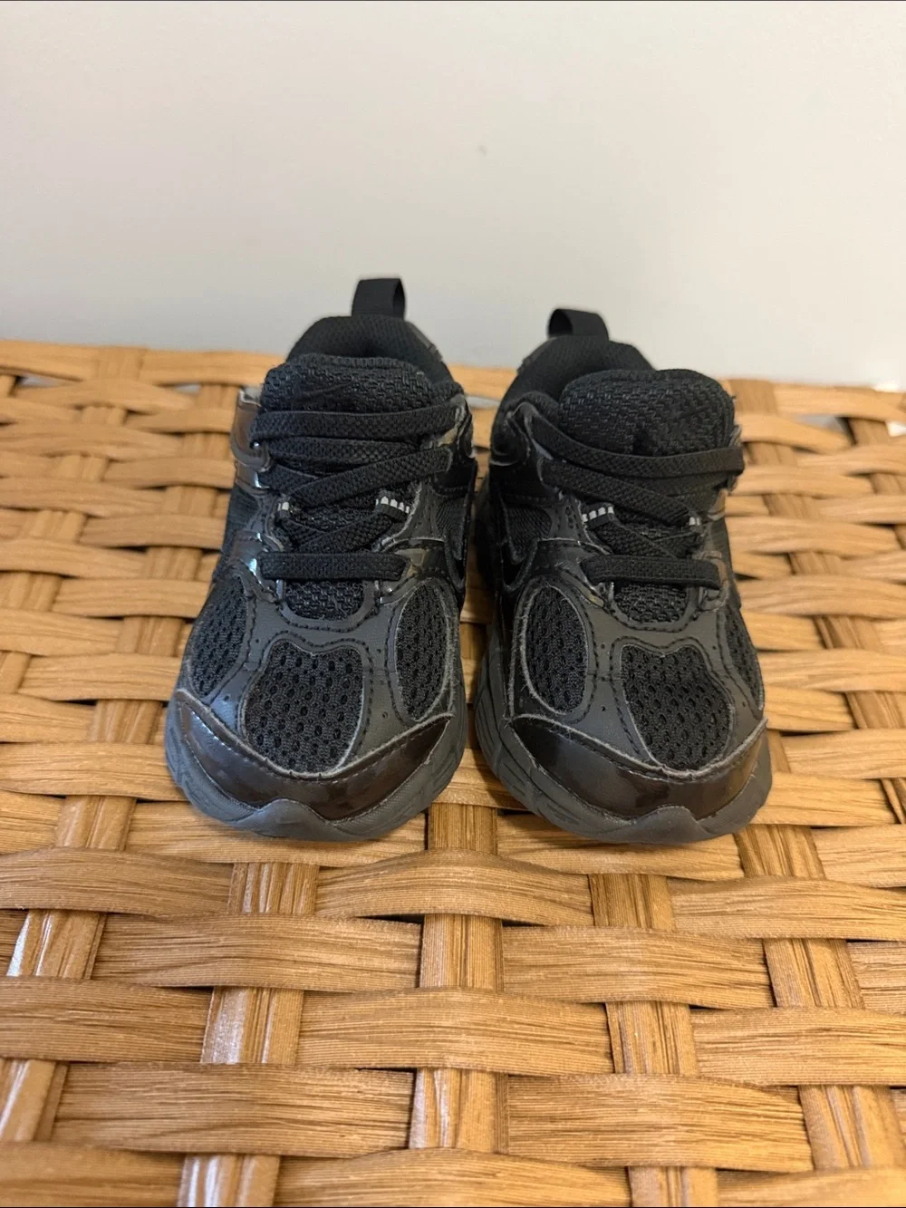 Nike Vomero 5 Toddler Sneaker